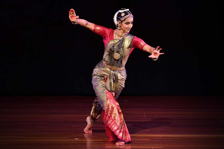 Ahmed, Tara: Classical Indian Dance – CreativeGround